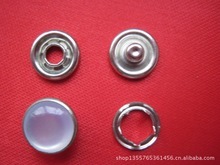 阿里巴巴平臺上的爪扣批發(fā)與供應(yīng) 服裝飾品與衛(wèi)生潔具的多領(lǐng)域應(yīng)用